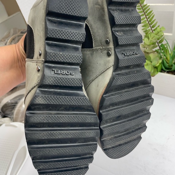 Sorel Women's Gray Wedge Boots - Picture 3 of 6